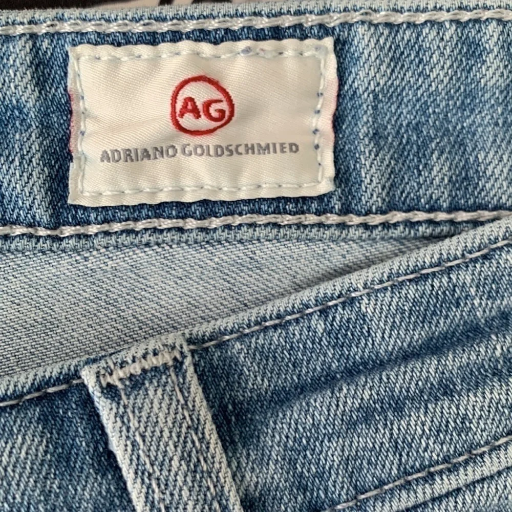 AG Adriano Goldschmied The Stevie Ankle Slim Straight Jean